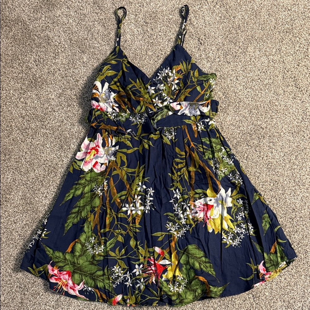 Everly Navy Floral Spaghetti-Strap Dress